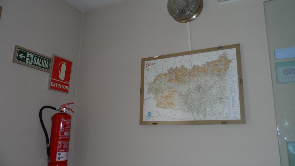 Hostal Coruna Astorga Esterno foto