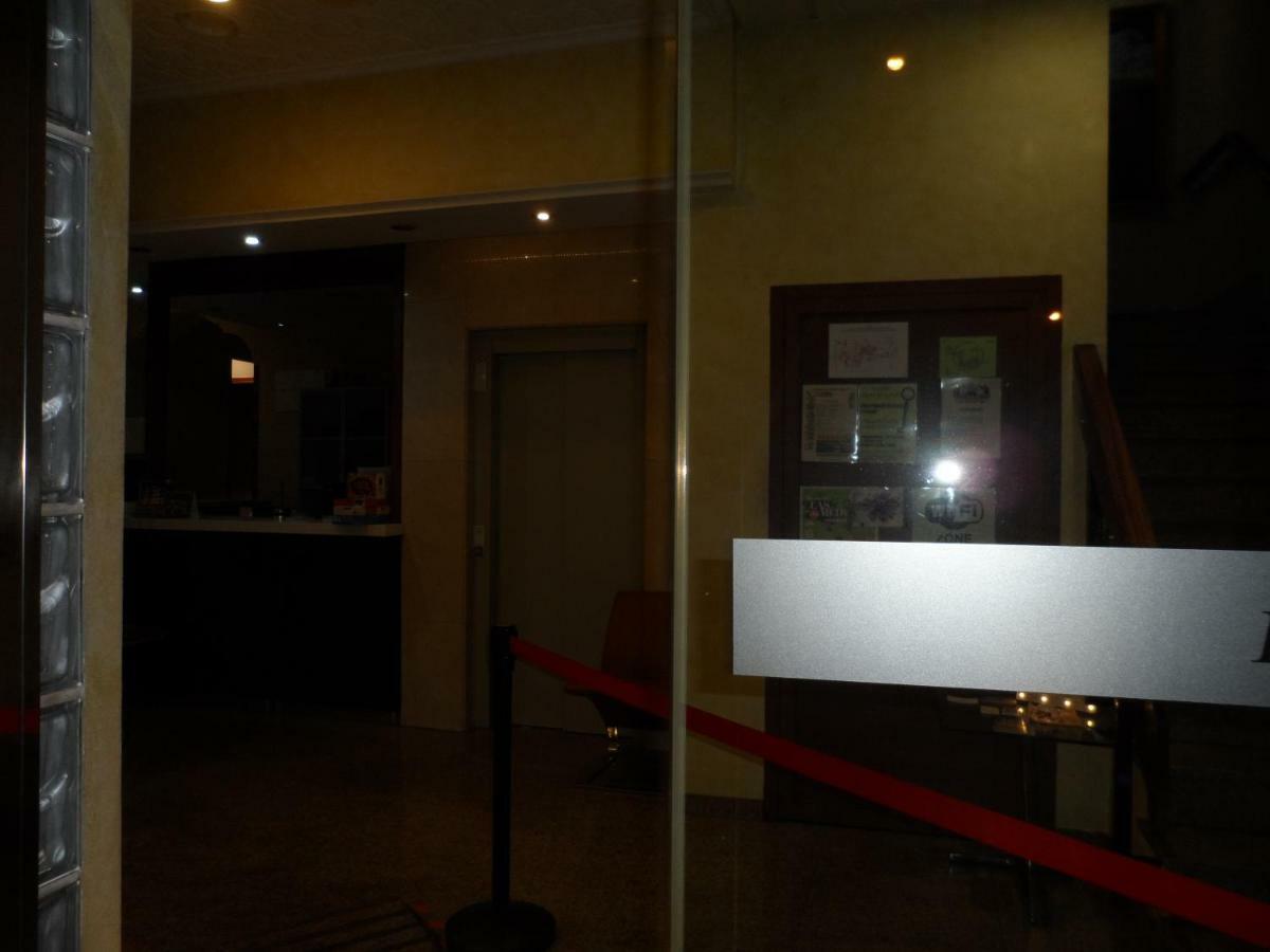 Hostal Coruna Astorga Esterno foto
